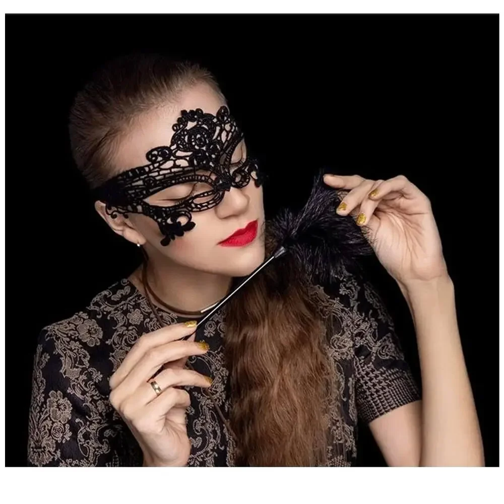 Masquerade black lace